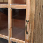Armoire de rangement rustique en bois massif avec porte décorative découpée et 2 tiroirs
