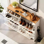 Meuble à chaussures à dessus plat de 106,7 cm de large avec 4 portes abattantes et poignées métalliques argentées, peut contenir 24 paires